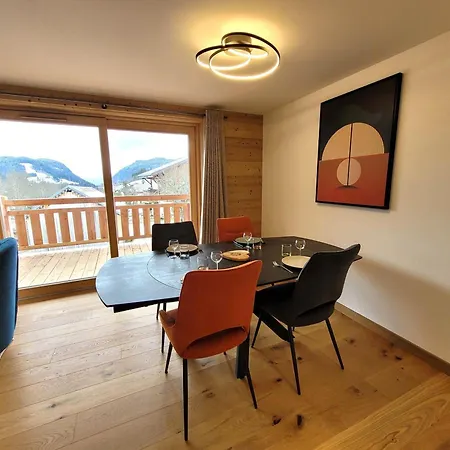 Apartment Lumineux 3* Avec Terrasse, 2 Chambres, Proche Centre Et Pistes, Garage Inclus - Fr-1-598-163 *